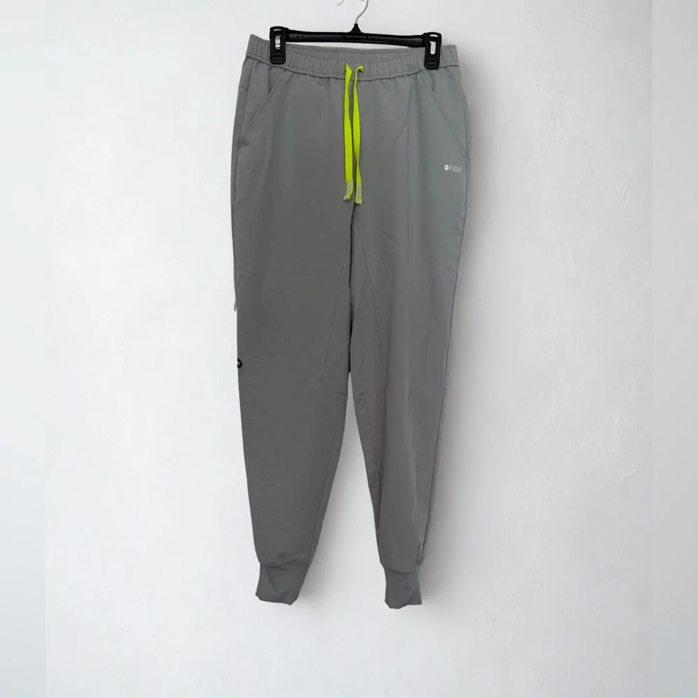 FIGS Men’s Medium Jogger Scrub Pants Healthcare‎ Medical Dental Uniform Gray